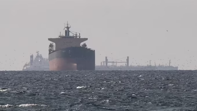 India Calls for Uninterrupted Passage Through the Strait of Hormuz
