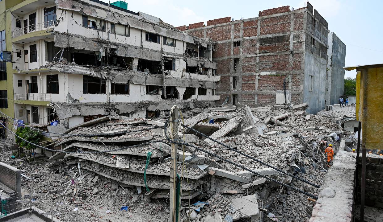 Probe Underway After Six Dead, Several Injured Due To South Delhi Building Collapse
